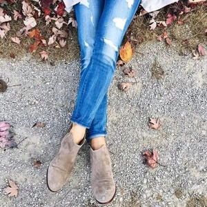 Sam Edelman Petty Ankle Chelsea Boots Booties Suede Suede Classic